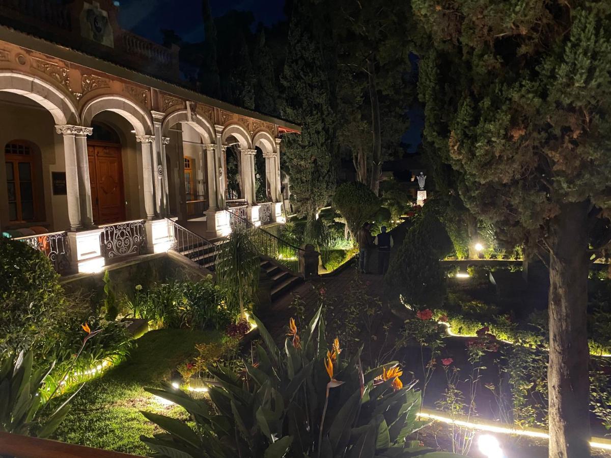 Hotel Express Quinta Soledad Mexico City Exterior photo
