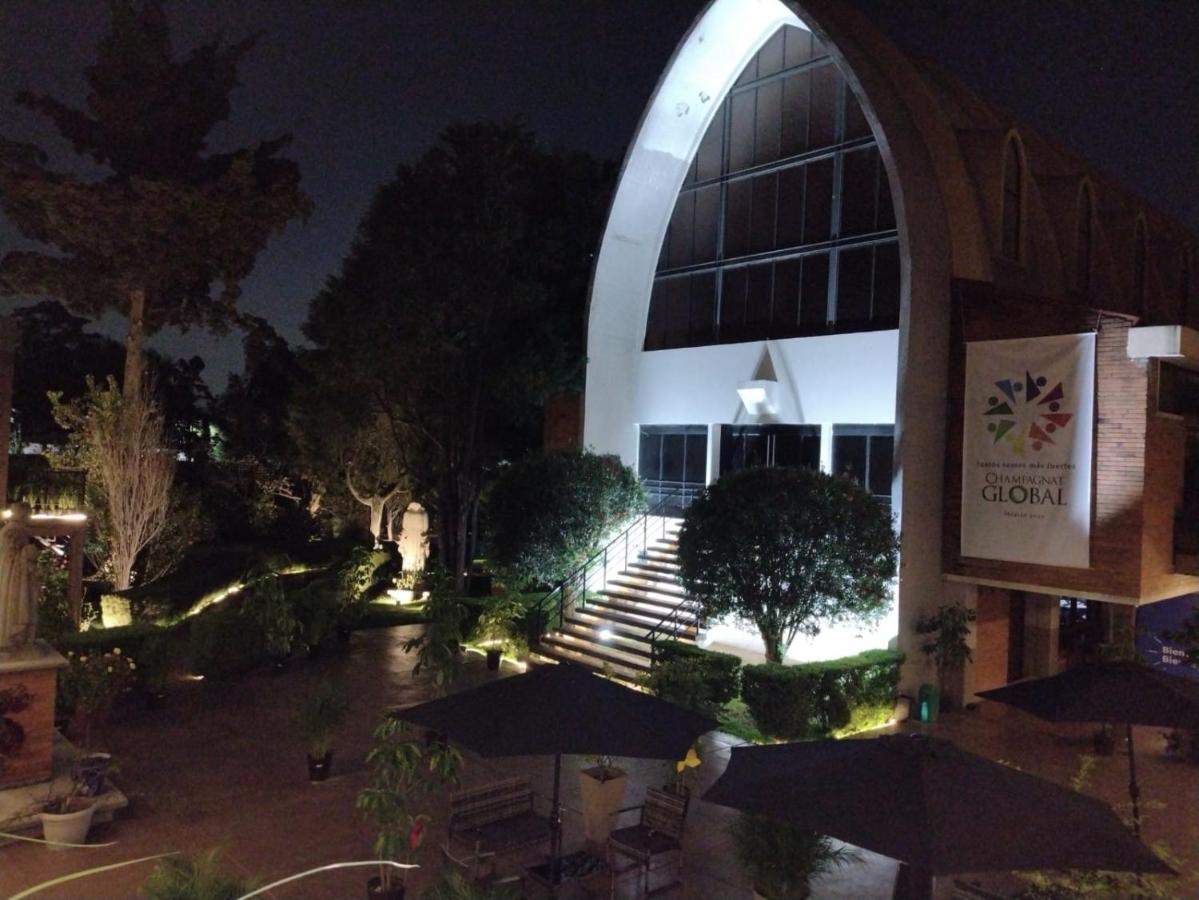 Hotel Express Quinta Soledad Mexico City Exterior photo